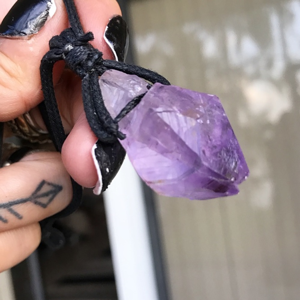 Genuine raw amethyst crystal rock gem necklace - Picture 3 of 8